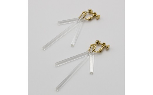 HARIO イヤリング「カナデ」シリーズ［HAA-K-003E］｜耐熱 ガラス アクセサリー ハリオ ランプワークファクトリー 職人 繊細 フォーマル カジュアル きれいめ おしゃれ 20代 30代 