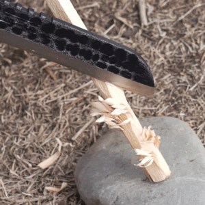 [山人] 鉈ナイフ 剛剣 145mm 牛革ケース入 鉈 ナイフ フルタング キャンプ用品 アウトドア用品 ナタ 燕三条製 【081S006】