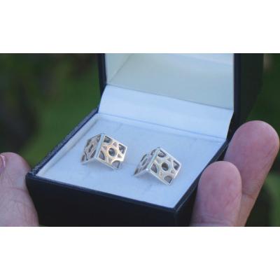ふるさと納税 読谷村 限定【沖縄ジュエリー】Hana Akari Silver Earrings |  | 01