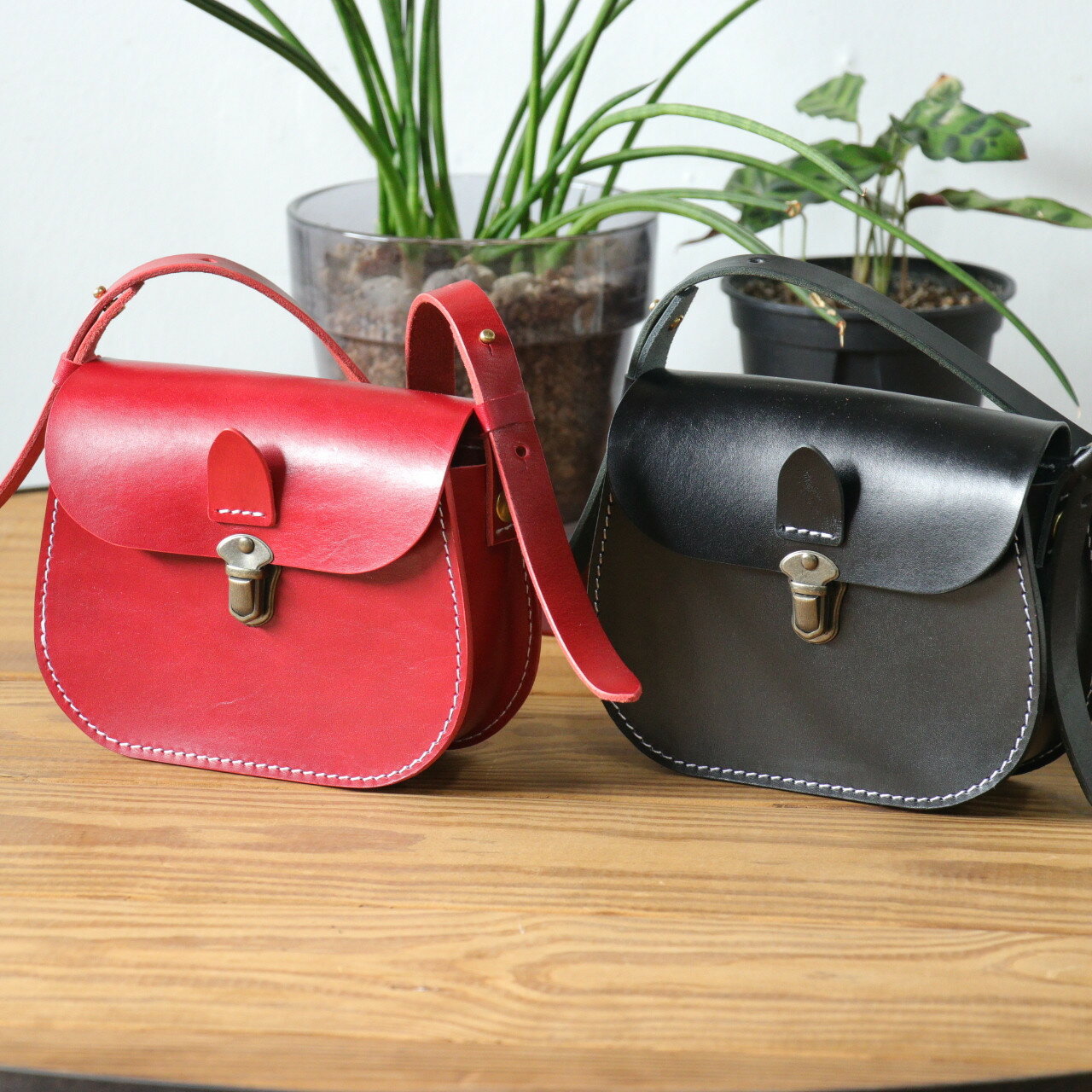 【ふるさと納税】【選べるカラー】SB-02 ミニショルダーバッグ | バッグ ショルダーバッグ かばん ファッション 人気 おすすめ 送料無料