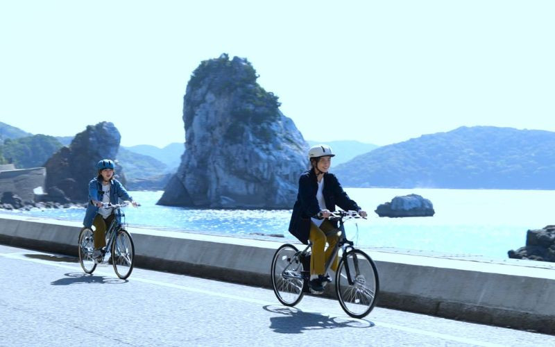 
            白崎満喫コース （サイクリング・クルーズ・食事券セット） 1名様 / クルーズ 乗船券 チケット ふるさと納税 人気 おすすめ  券  体験 由良町 白崎海岸 和歌山 旅行 しらす サイクリング 食事券  ツーリング  【ksnw002】
          
