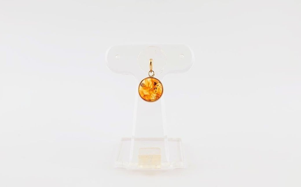 
            Amberlogue ペンダント 丸（金属素材：K10　琥珀：9mm　サイズ：全長15mm）
          