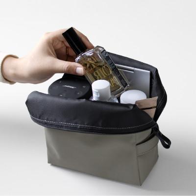 ふるさと納税 泉佐野市 耐水ガジェットポーチ タフトポーチ+MAX(グレー) aso0028 |  | 02