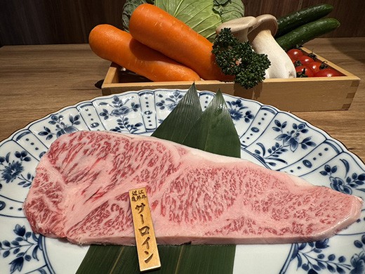 
                  近江牛サーロイン　ステーキ・焼肉用（200g×4枚）【FK14W】
                