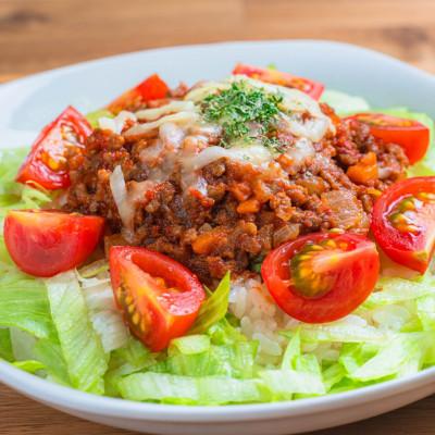 ふるさと納税 中城村 沖縄ホーメル レトルト詰め合わせセット(タコスミート8食&コンビーフハッシュ4個) |  | 01