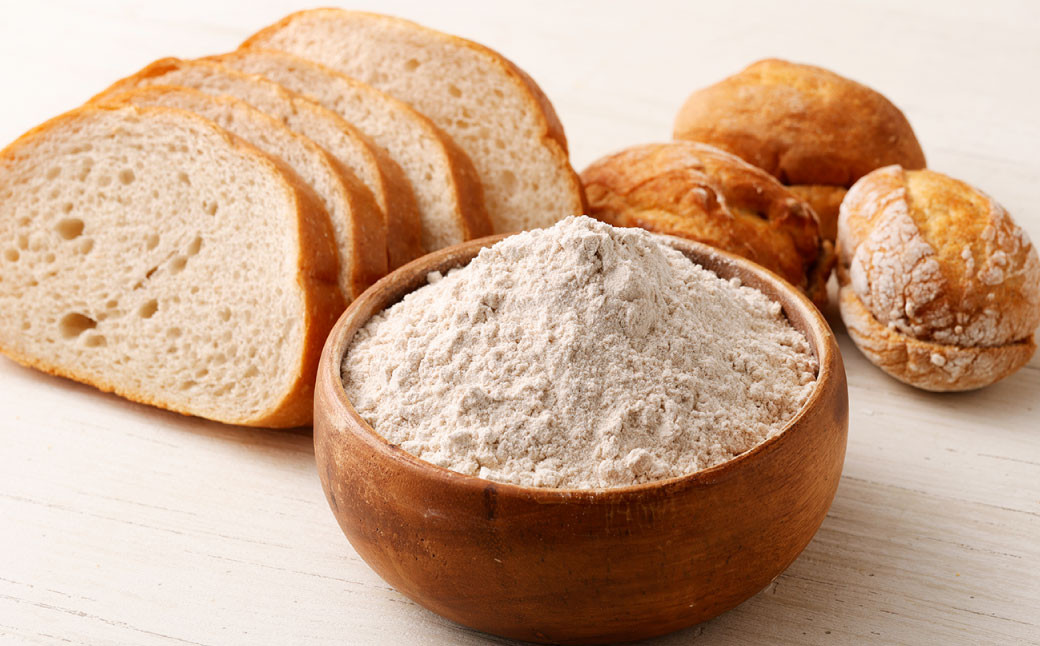 【3ヶ月定期便】北海道産 春よ恋（全粒粉） 5kg（1kg×5袋） 計15kg