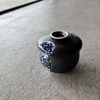 有田焼 ひさご タコ唐草 茶碗蒸し碗 ペアセット【山忠】 食器 器 うつわ レンジ対応 陶器 和食器 染付 むし碗 蒸し碗 プリンカップ 蓋付き 茶碗蒸し 20000円 A20-631_イメージ2