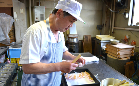 10P190 錦鯉最中（6個箱入）澤田屋 錦鯉 最中 もなか