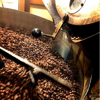 ふるさと納税 府中市 【自家焙煎珈琲工房　南方郵便機】ハイロースト コーヒー豆3種セット【※こちらは豆のセットです】 |  | 01