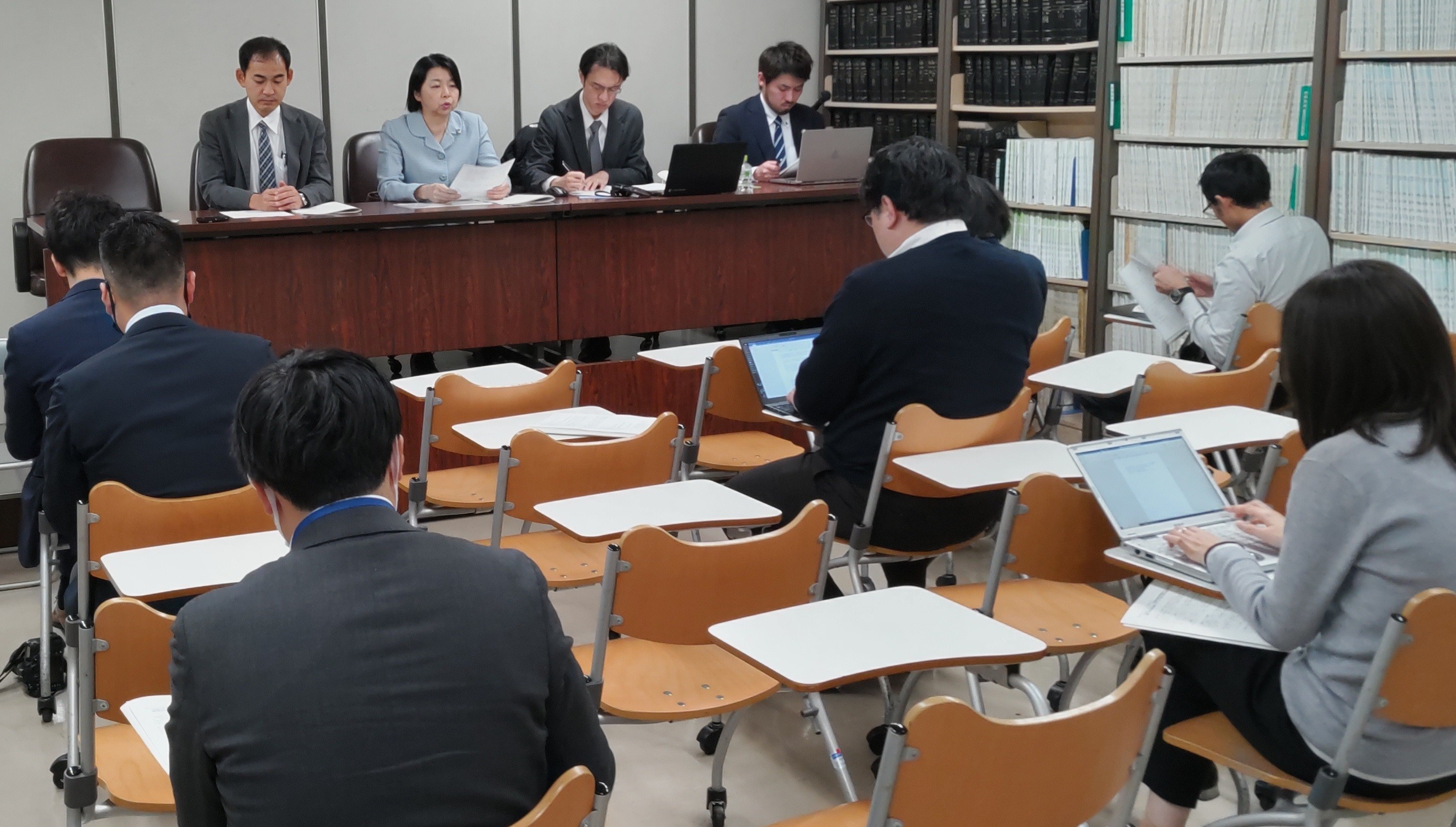 
                  【返礼品なし】特定非営利活動法人消費者機構日本への応援寄附 ホームタウンちよだ応援 
                