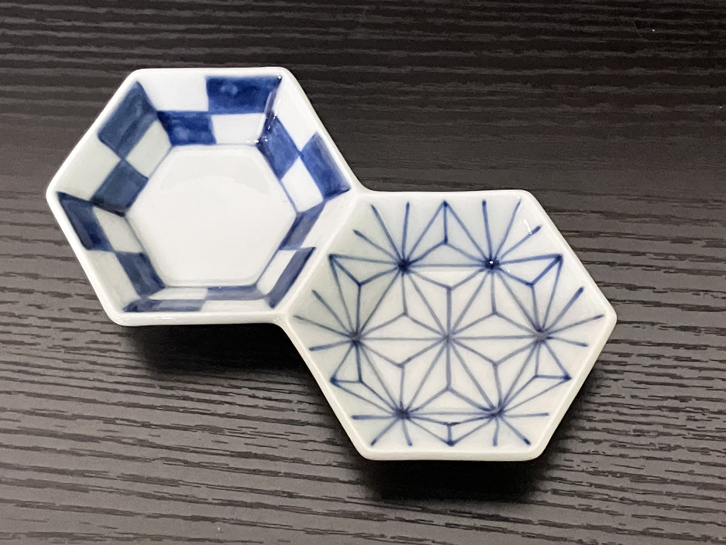 伊万里焼 麻市松亀甲二品盛（青・赤）  165-H554