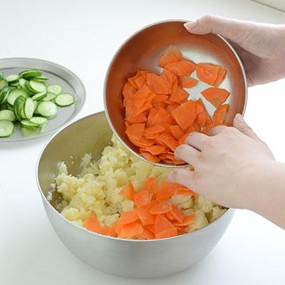 ふるさと納税 三条市 キズが目立ちにくい ステンレスボウル&プレート6点セット キッチンボウル 調理器具【016P045】 |  | 03