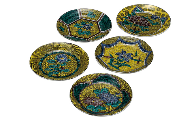九谷焼 5.2号皿揃/吉田屋絵変り a01 工芸品 豆皿 結婚 引き出物 金婚式 誕生日プレゼント 還暦祝い 古希 喜寿 米寿 退職 定年 プレゼント お祝い お返し お礼 