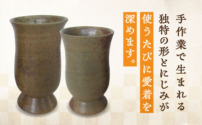 江田島産牡蠣殻を窯の熱で燃やして真っ白な粉状の灰に。