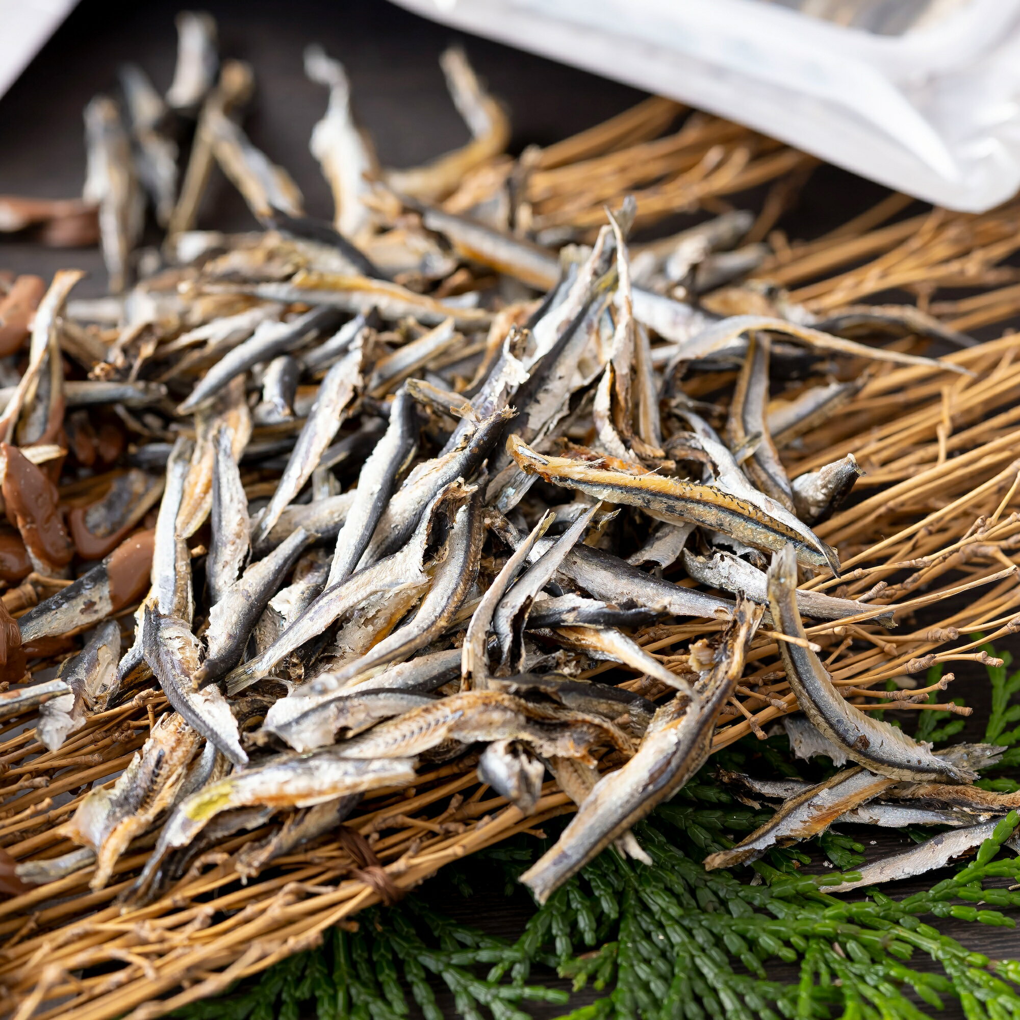 【ふるさと納税】《定期便》無添加サクサクいりこ【3回お届け】