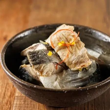 北海道の釧鯖のみ使用した焼き鯖の酢漬け「ピクルドヤキサバ」340g×2個_釧鯖 せん鯖 サバ 釧之助本店でも 大人気の鯖 酢漬 冷凍 調理済み 一人暮らし セット おかず 魚介類 海鮮 絶品 人気 笹
