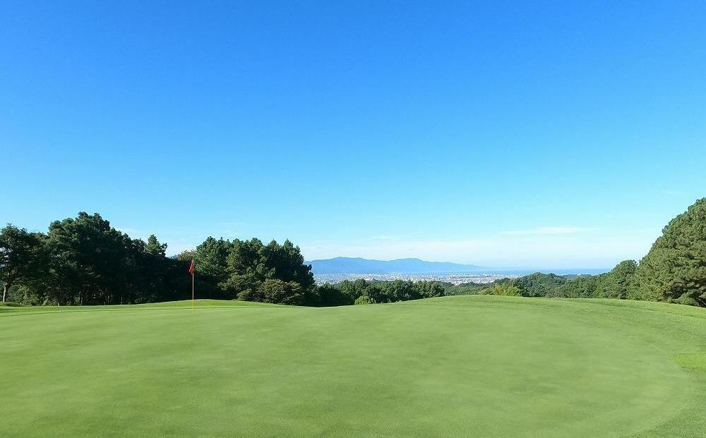 
道後温泉から約10分！【平日】4名様分セルフプレー券 松山おすすめ
