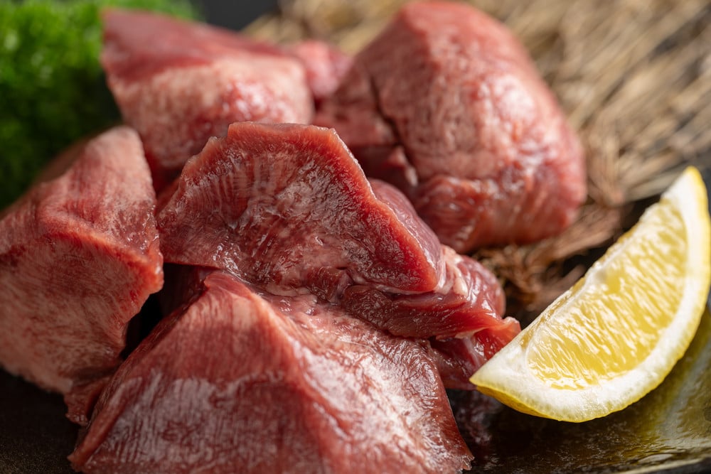 
            極厚切り ガチ牛タン 400g 厚切り ブロック 味付き 牛タン 牛たん 肉 お肉 牛肉 焼肉 BBQ 冷凍【HOCCO.Lab株式会社】tm335
          