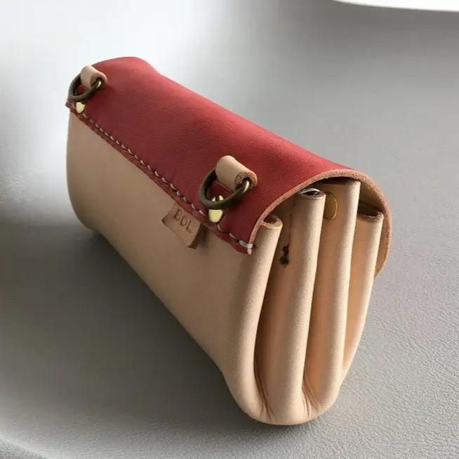 財布 本革 Mサイズ 赤