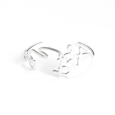 ふるさと納税 静岡市 【國廣沙織×三代目板金屋】Hiraganaバングル　ありがとう　シルバーMサイズ　1個 |  | 01