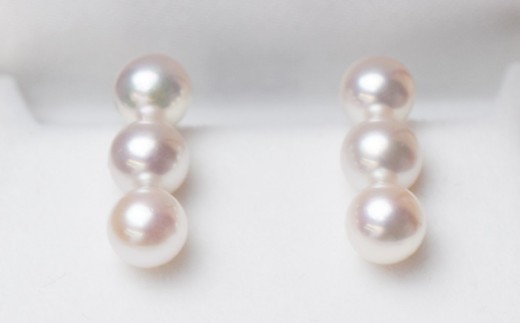 S085-235A_あこや真珠 パール 3連 ピンク ピアス 5.5mm ～ 6mm 両耳 ベビー（A：K18YG（イエローゴールド））