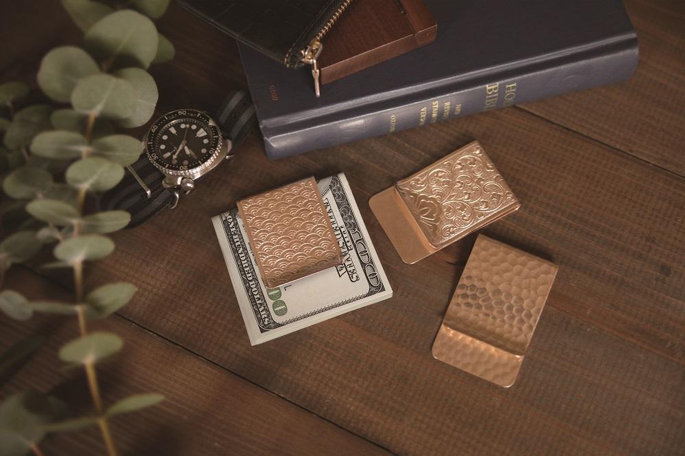 【錺之-KAZARINO-】錺之マネークリップ(青海波)