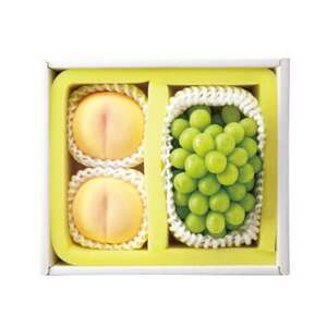 【天満屋選定品】岡山県産シャインマスカット1房(約500g)・白桃2個(約550g)【配送不可地域：離島・北海道・沖縄県】【1619379】