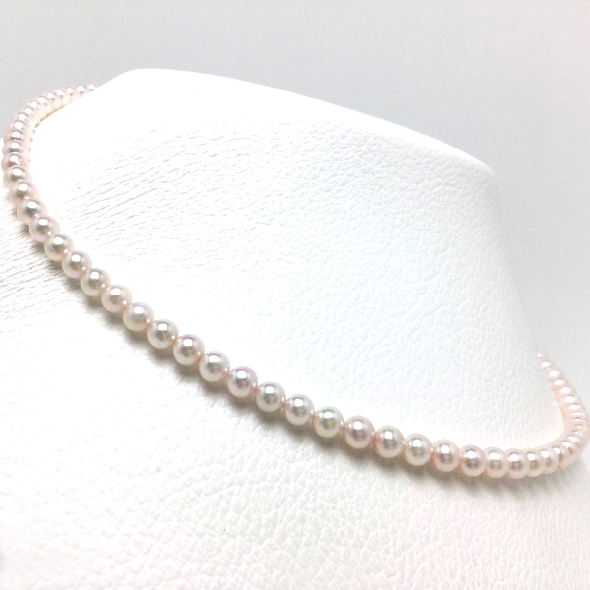 老舗の真珠専門店・アコヤ真珠ベビーパールネックレス 4.5～5.0ミリ / あこや ネックレス ベビーパール 真珠 伊勢志摩 志摩 アクセサリー ギフト パール 母の日 ホワイトデー クリスマス 入学式 卒業式 結婚式 冠婚葬祭 成人祝 結婚祝 〔380-01〕