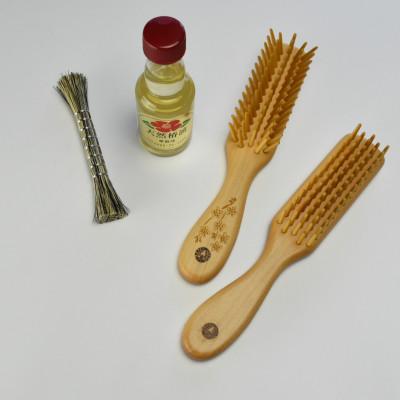 ふるさと納税 別府市 つげブラシブロー(大)花彫り・5列大&お手入用品のセット |  | 01