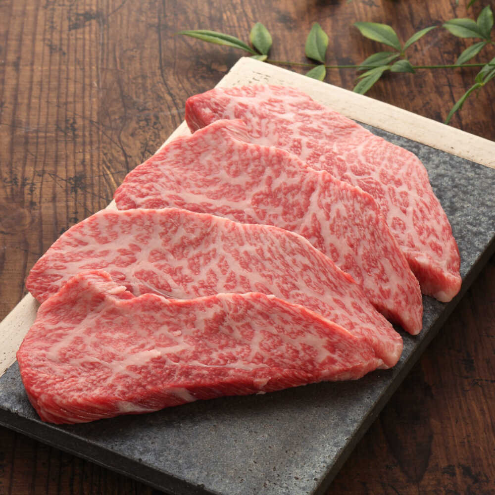 【ふるさと納税】【全3回定期便】【GI認証】くまもとあか牛 食べ比べ F リブロース トモサンカク 赤身モモブロック 和牛 熊本県 国産 牛肉 ステーキ 熊本 赤牛 あか牛 あかうし 褐毛和種 肥後 冷凍 ディナー 熊本県産 熊本産 合志市 【有限会社 三協畜産】[AYCQ031]