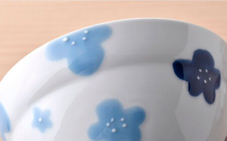 【波佐見焼】ミニ丼 3つ盛り皿 ペアセット 梅柄 青・赤 計4点【大新窯】[DC172]