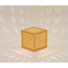 青森ヒバを使用した組子細工による照明器具　「ひかりの小箱II」木のあかり 林木工芸
