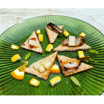 ふるさと納税 由利本荘市 日本酒にピッタリ燻製詰め合わせセット 6種 |  | 01