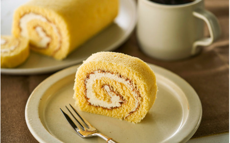 昔ながらのバターロール・モカロールケーキ 3本入り(バター2 モカ1) 新潟県 五泉市  渡六菓子店