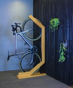 ウィリースタンド インテリア 工芸品 Mサイズ
