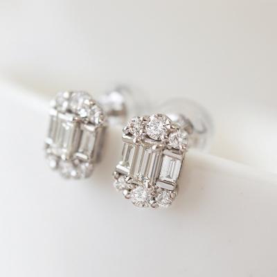 ふるさと納税 甲府市 甲府市発 プラチナ ダイヤモンド ピアス 0.4ct [PS-0127PT] |  | 01