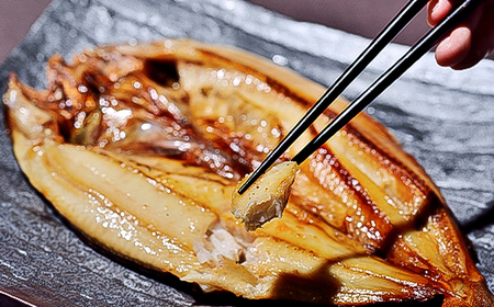 知床産真ホッケ一夜干し400g×2尾セット　漁師福まさの特製手作り干物【配送不可地域：離島】【1327503】