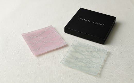 
『 Dentelle de Soleil 』【13cm×13cm】２枚１組
