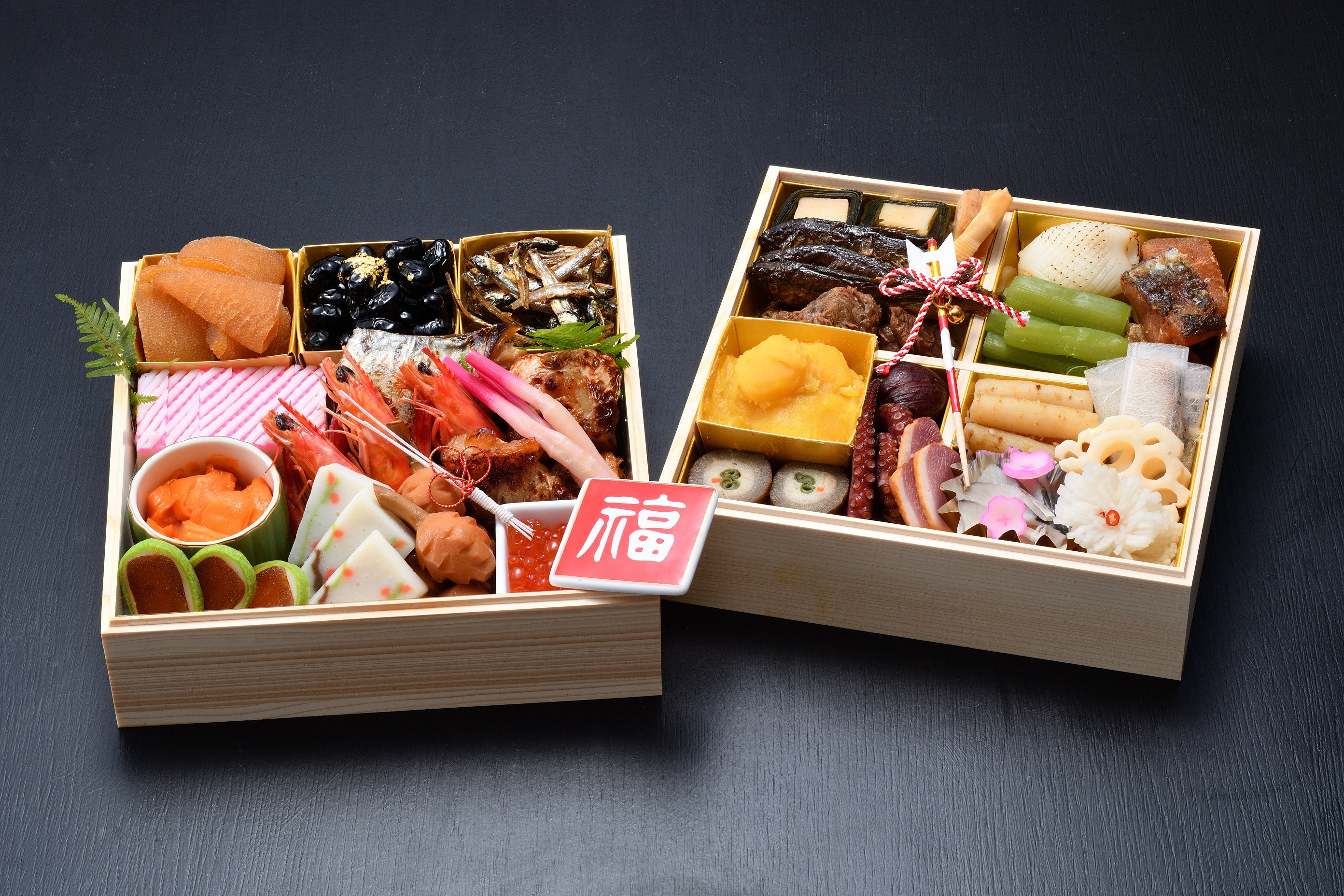 
            【数量限定】ホテル若水　おせち　（梅）二段重【2025】
          