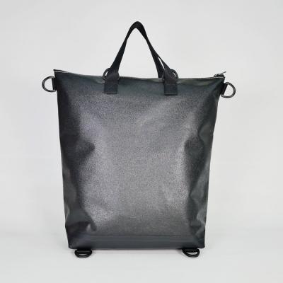 ふるさと納税 横浜市 TENT BAG SARAH.01　防水バッグパック【ブラック】 |  | 01