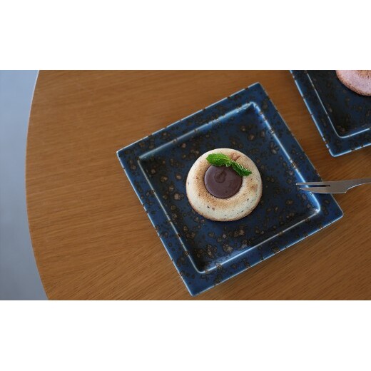 有田焼 青銅 14cmリム正角プレート 2点 セット【金善製陶所】食器 器 うつわ プレート 取り皿 青 窯変 上品 おしゃれ do057_イメージ3