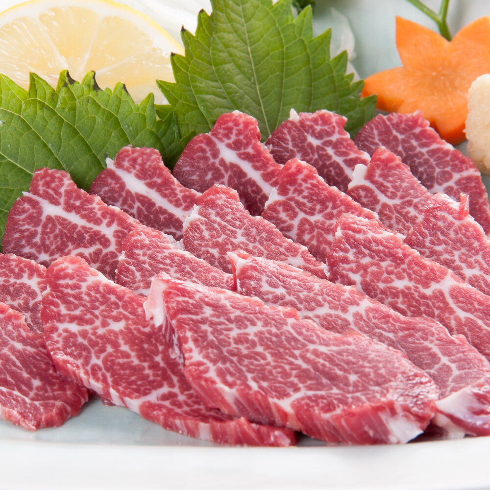 【ふるさと納税】桜屋 貝の身 カイノミ 馬刺し 300g 専用醤油付き150ml×1本 おつまみ 馬肉 馬刺し霜降り 馬刺 赤身 馬肉 グルメ ギフト 酒のつまみ プレゼント お祝い 熊本県 あさぎり町 送料無料