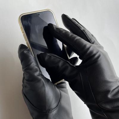 ふるさと納税 東かがわ市 手袋スマホ対応　高級羊革　筒絞りデザイン　紳士用24cm(M)黒 |  | 01