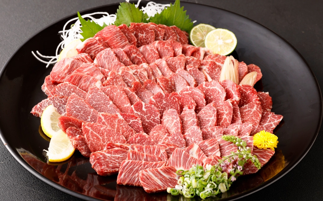 熊本 馬刺し 上霜降り(トロ) 馬肉ユッケ 合計 1kg セット トロ 馬肉 ユッケ 生姜 たれ
