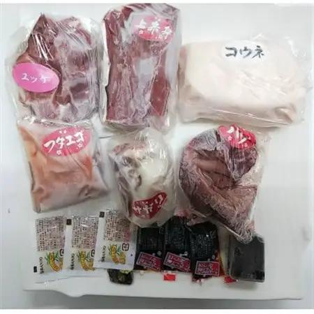 【毎月定期便】【熊本　と畜】桜屋　馬刺し6種 420g(益城町)全3回【配送不可地域：離島】【4050721】