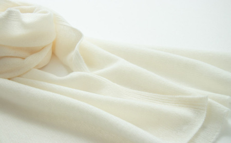 【UTOカシミヤ】天使のマフラー〈オフホワイト〉（UTO）　マフラー カシミヤ カシミア マフラー カシミヤ カシミア マフラー カシミヤ カシミア マフラー カシミヤ カシミア マフラー カシミヤ 