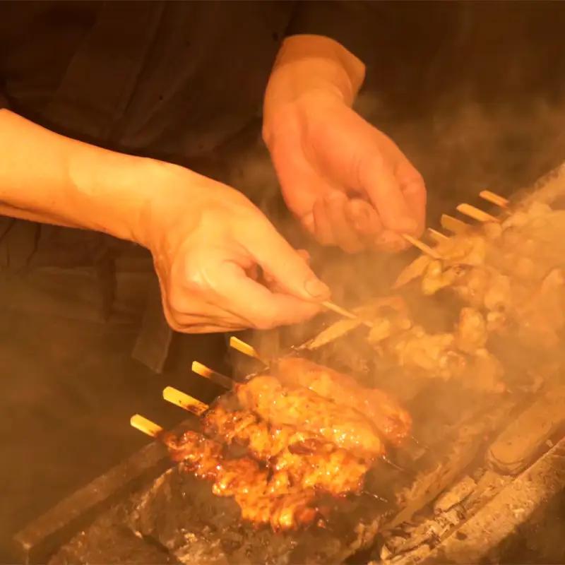 福島ブランド鶏 会津地鶏の炭火やきとり 5本セット（5種1本ずつ） 焼き鳥 串焼き 鶏肉 むね もも 手羽 つくね 皮 たれ 塩 食べ比べ 大容量 詰合せ  FAG-0079