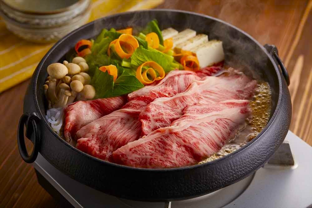 
            やまぐち和牛燦(きらめき) 肩ローススライス(800g) 肉 牛肉 和牛 黒毛和牛 やまぐち和牛燦 肩ロース スライス グルメ F6L-966
          