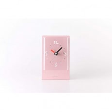 【有名デザイナー監修】おしゃれで可愛い彩り豊かな置き時計 SPAZIO(スパツィオ)ローズピンク