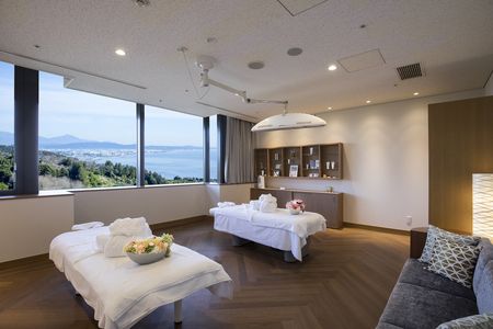 【自分へのご褒美に！】スパトリートメント60分★温泉またはプール利用券つき★ヒルトン 小田原市